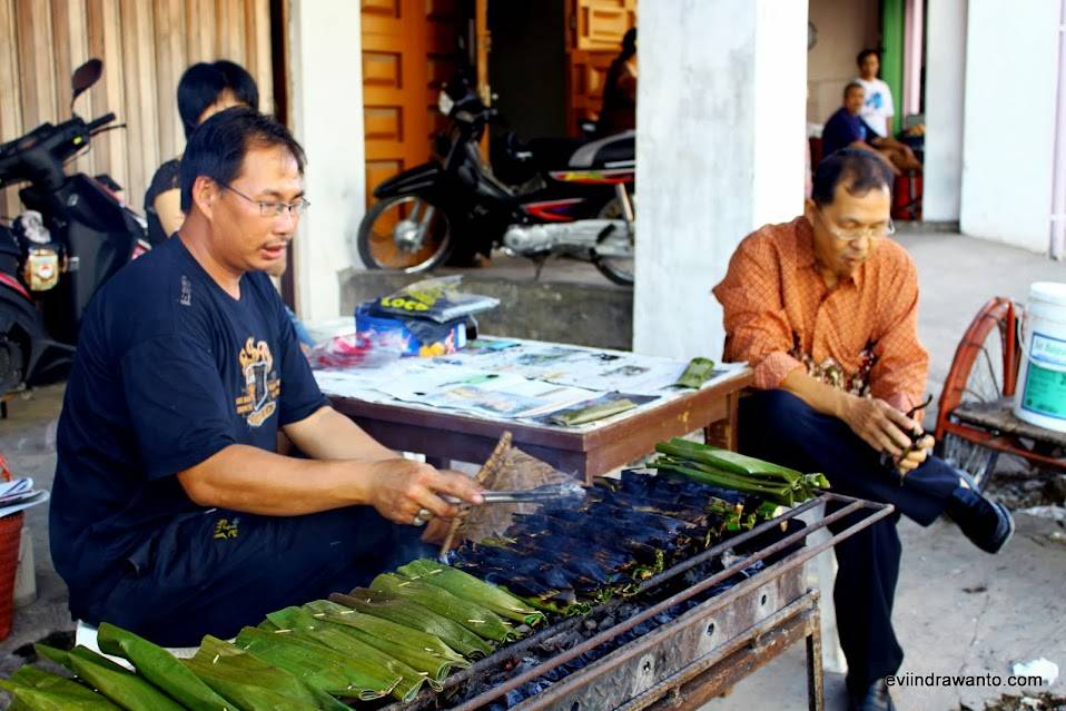 Lampong Sago cake, the west sumatera heritage food