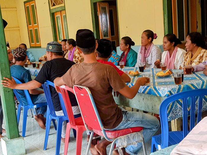 Dalam gerakan slow food Indonesia, merayakan makanan bersama komunitas dan orang-orang tercinta
