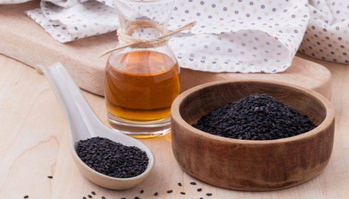Manfaat biji wijen hitam untuk melancarkan buang air besar